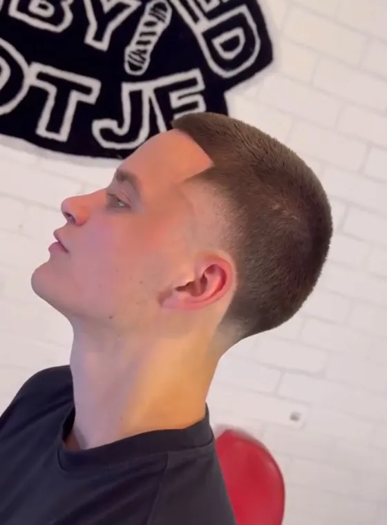Knipbeurt bij Blessed Barbershop Heerenveen, foto 2