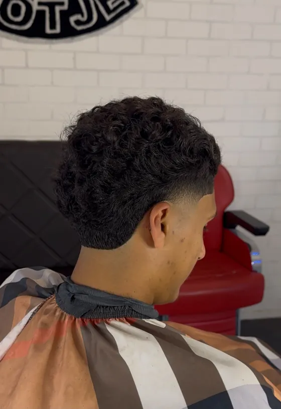 Knipbeurt bij Blessed Barbershop Heerenveen, foto 6