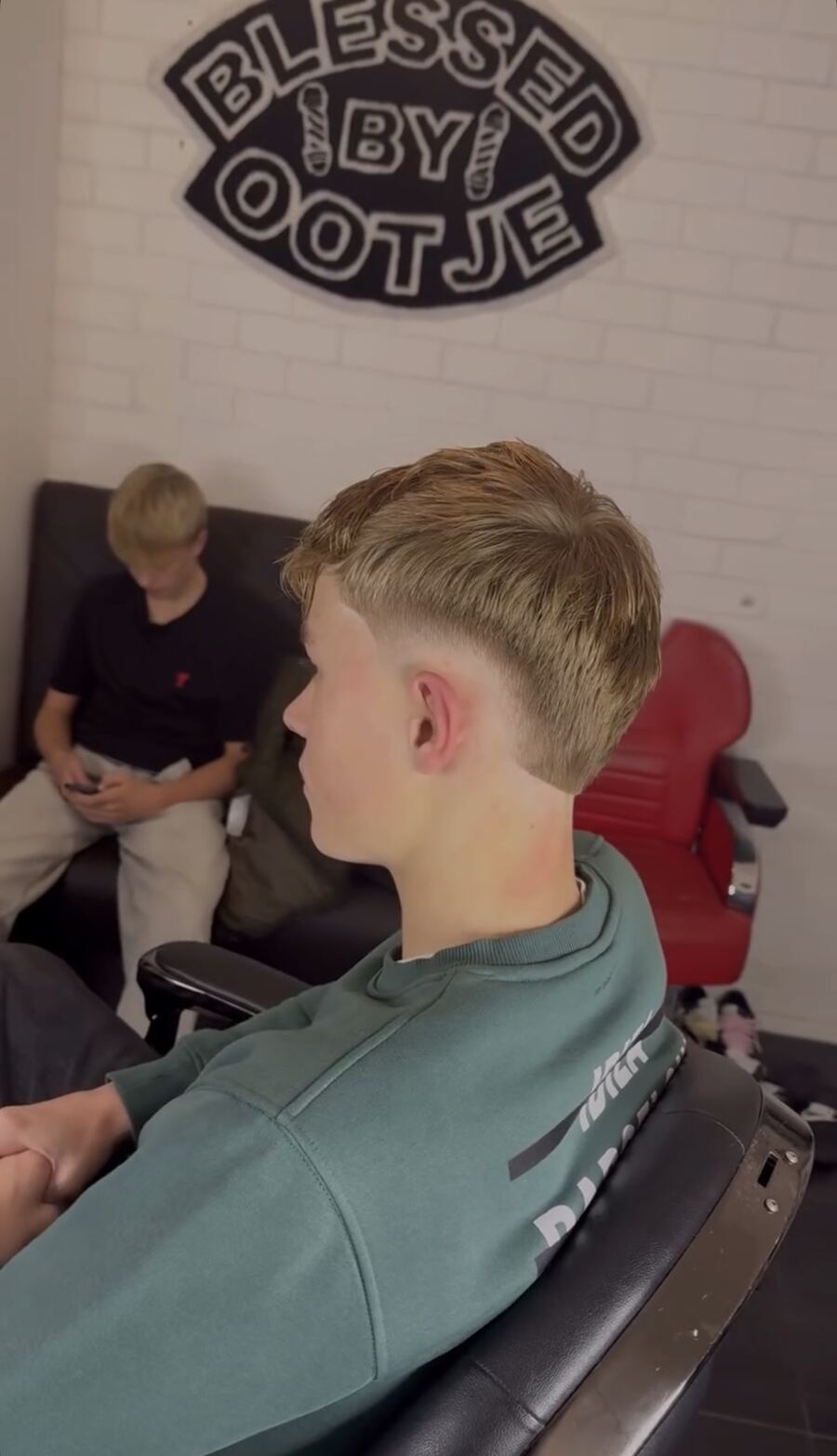Klassieke fade met quiff